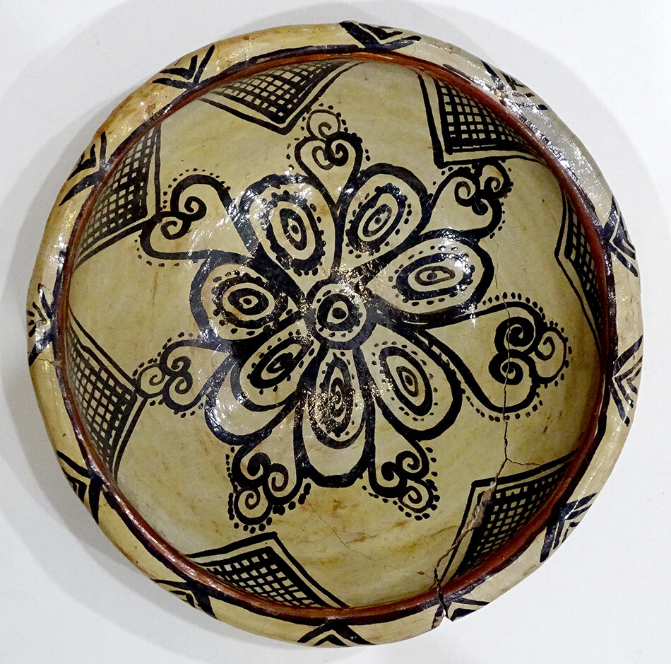 Antique BERBER / KABYLE Terracotta PAINTED Pottery Bowl / AFRICA MOROCCO ALGERIA