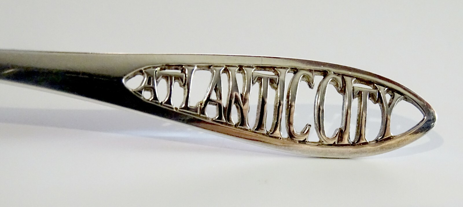 Atlantic City New Jersey Cut Out Handle 5 1/2″ Sterling Souvenir Spoon