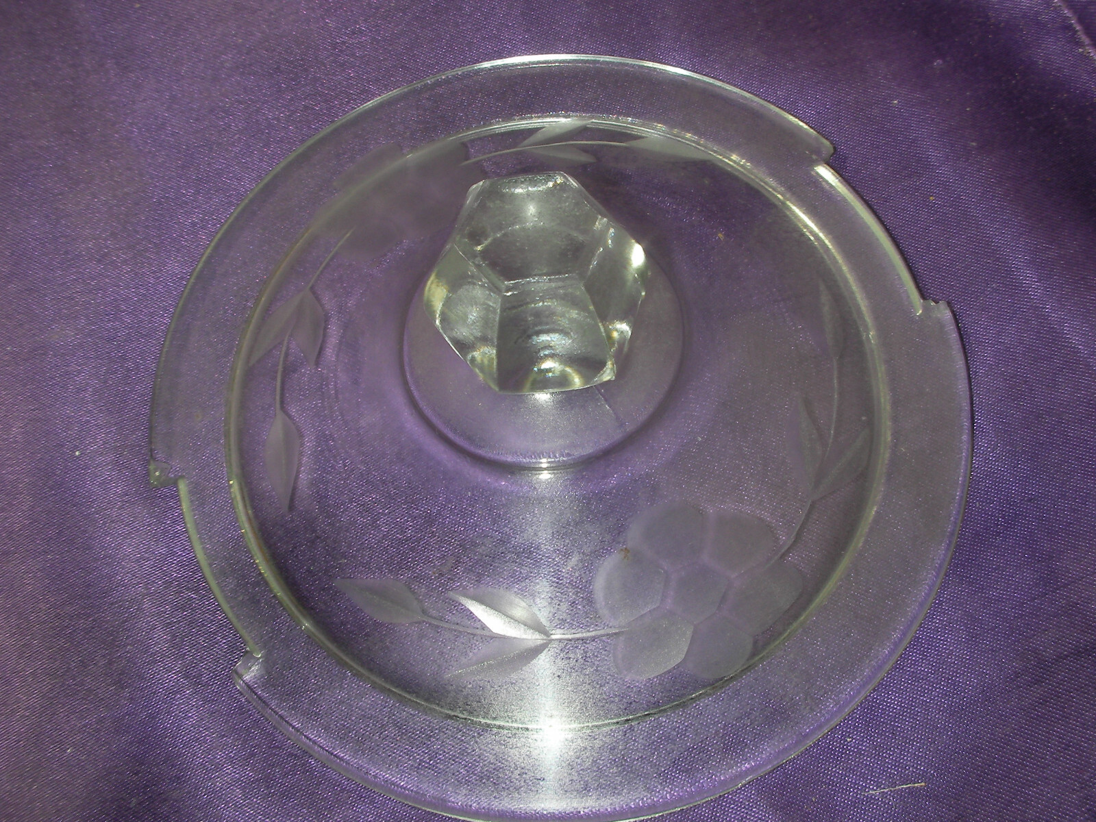 EPNS P&B Unique Vintage Silverplated Footed Powder Makeup Cut frosted Glass Dish