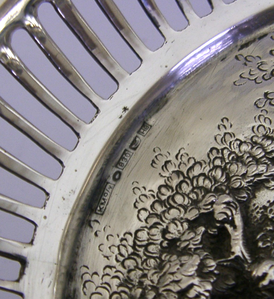 LARGE 228g HEAVY SOLID SILVER ROMANTIC SCENE 9 inch DISH BOWL 1985