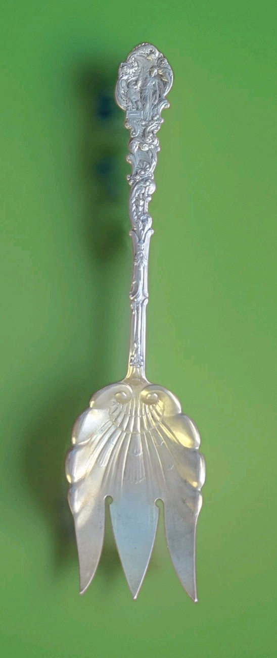 LARGE GORHAM VERSAILLES SERVING FORK *STERLING SILVER* *SHELL DESIGN* 10.75″