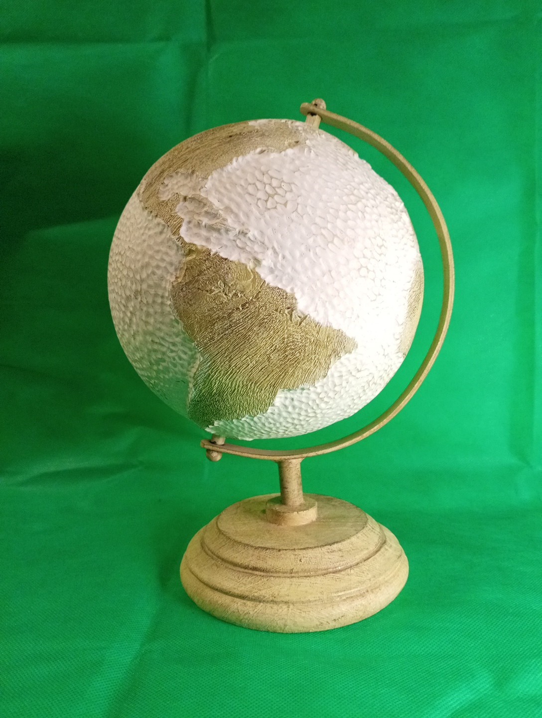 Rare World Globe Handmade Revolving Globe with Stand Next Tabletop 3d Atlas Map