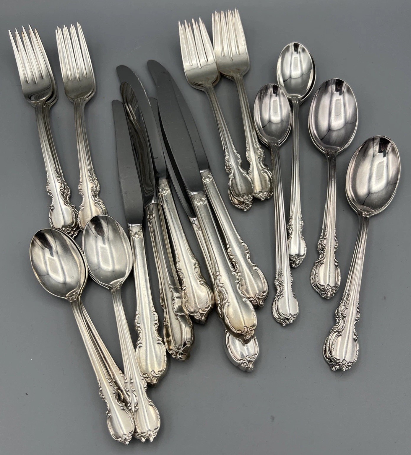 Vintage IS 1847 Rogers Reflections 36 Piece Set For 6