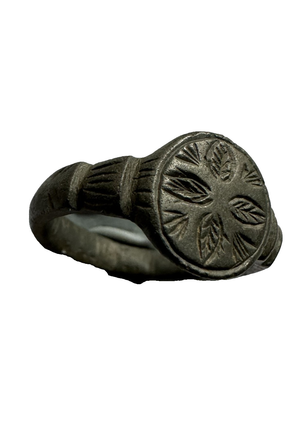Ancient Byzantine silver or billon ring, dating to the 8th–10th century AD. 82