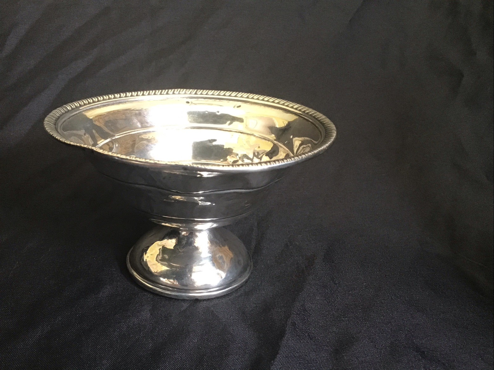 STERLING SILVER PEDESTAL 4.25” COMPOTE Bonbon DISH, GADROON Nulling Edge
