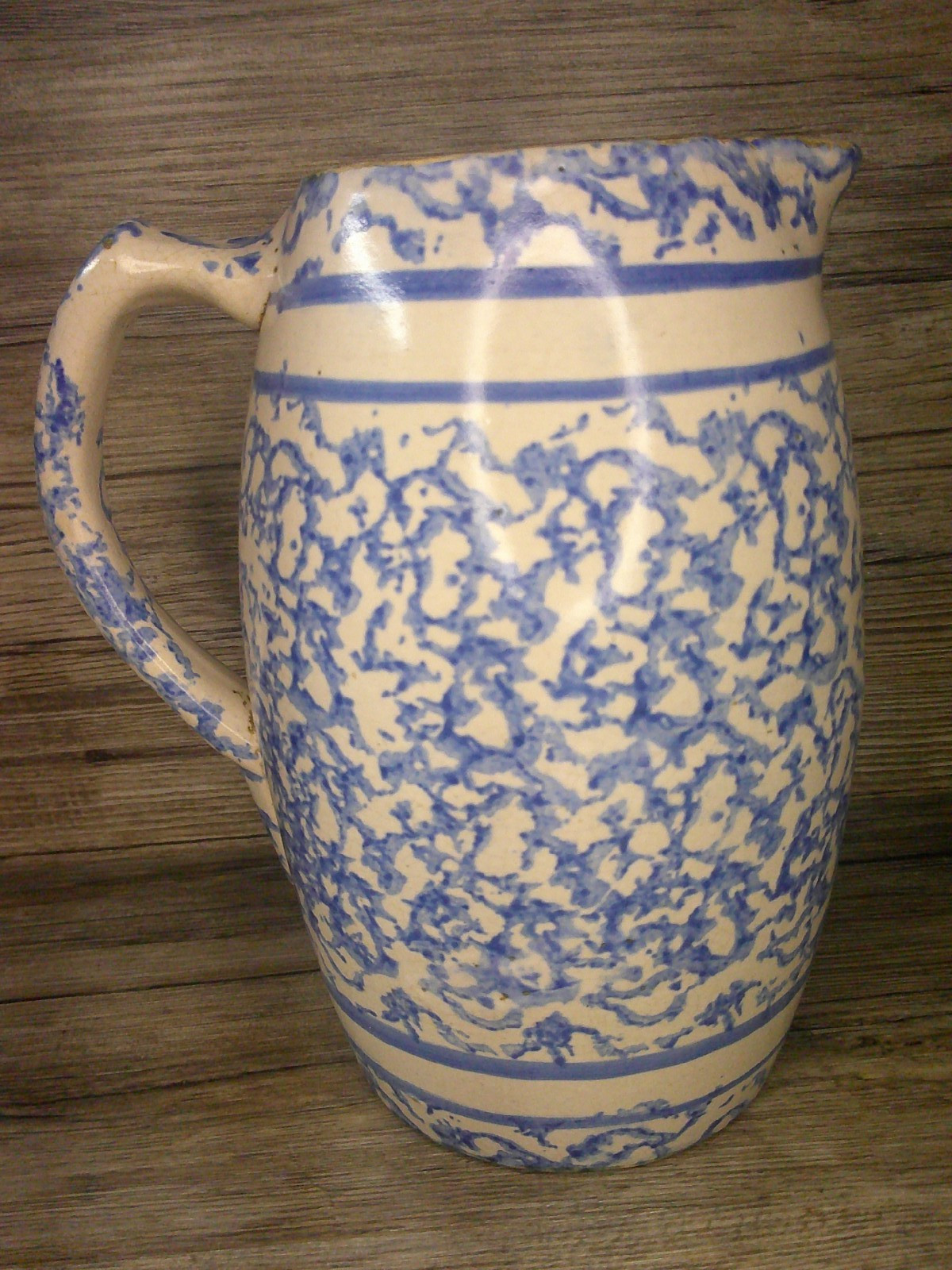 antique VGC 1860-1885 stoneware blue & white ovoid pitcher 8 3/4″ tall Z98