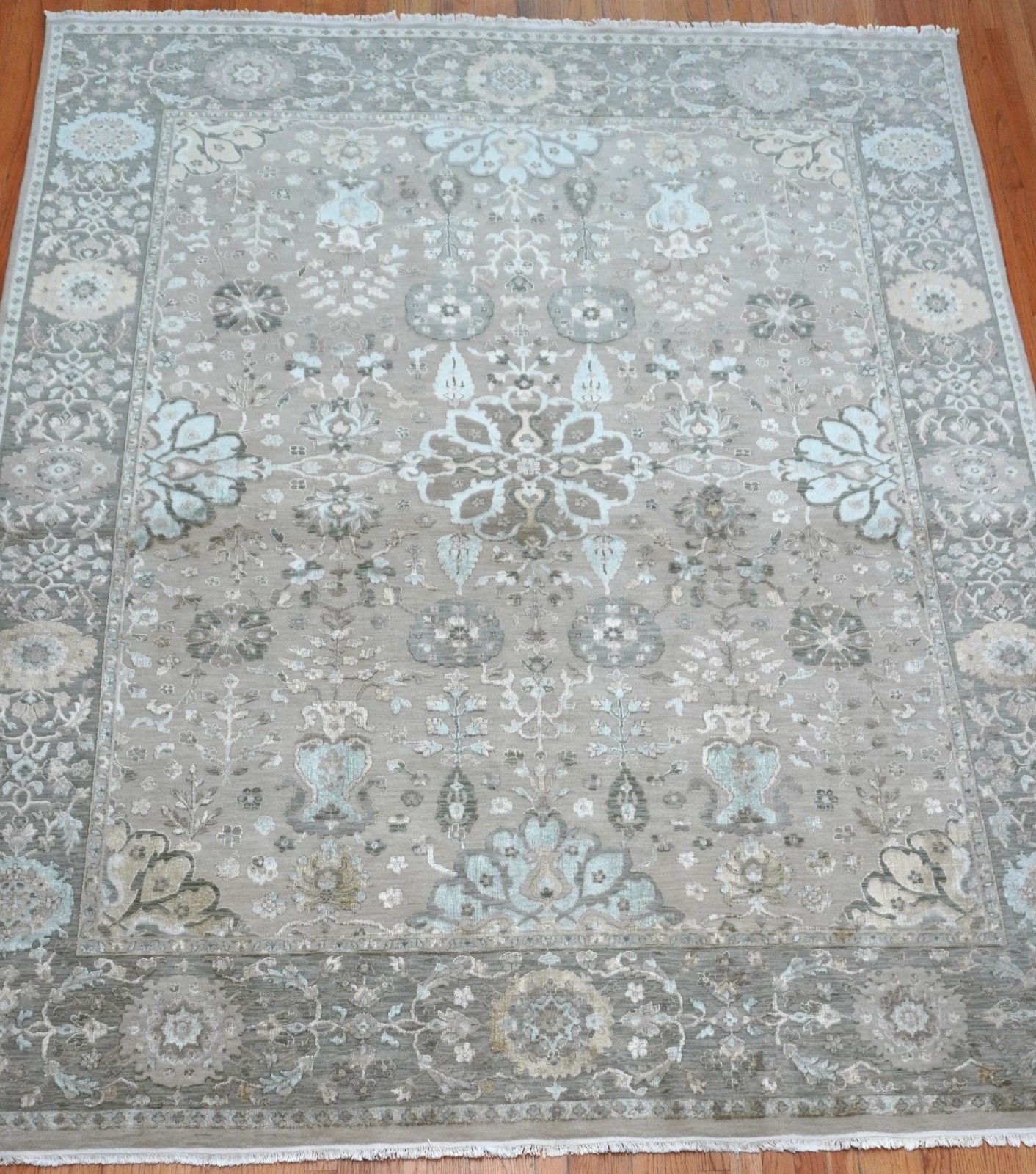 Modern Hand Knotted 8′ x 10′ Pop-Out Design Wool Pile Pakistani Rug