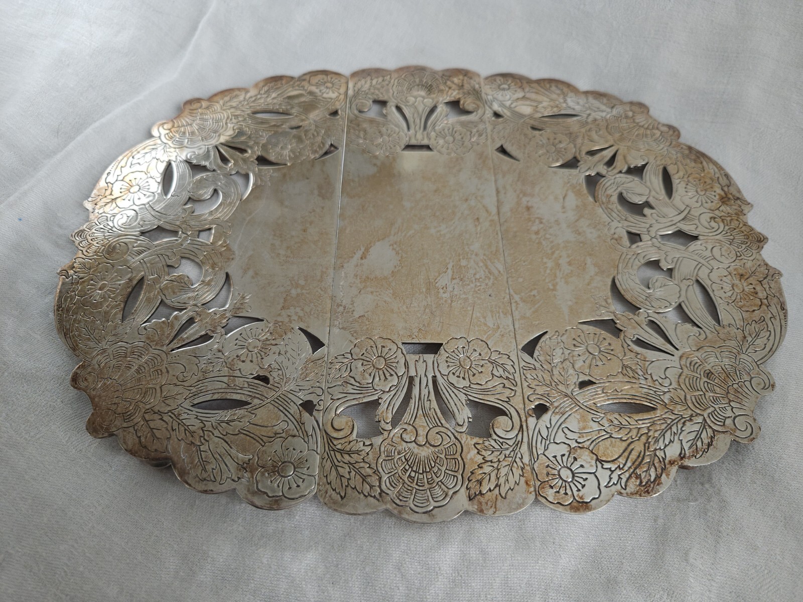 Vintage LBS Co. Silverplate Adjustable Trivet 8 1/4 × 10 3/4 to 14″ EPNS 23