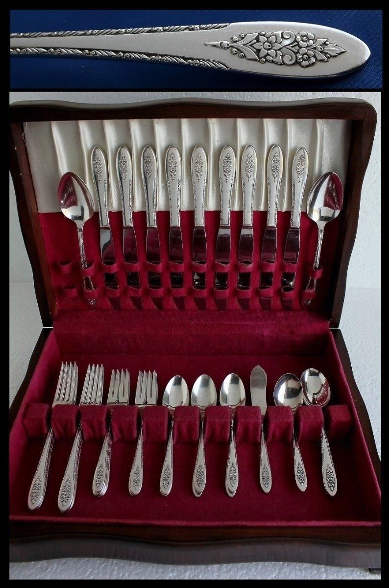 $400 Value 44Pc Set 1949 LADY STUART Silverplate Silverware Service for 9 +Chest