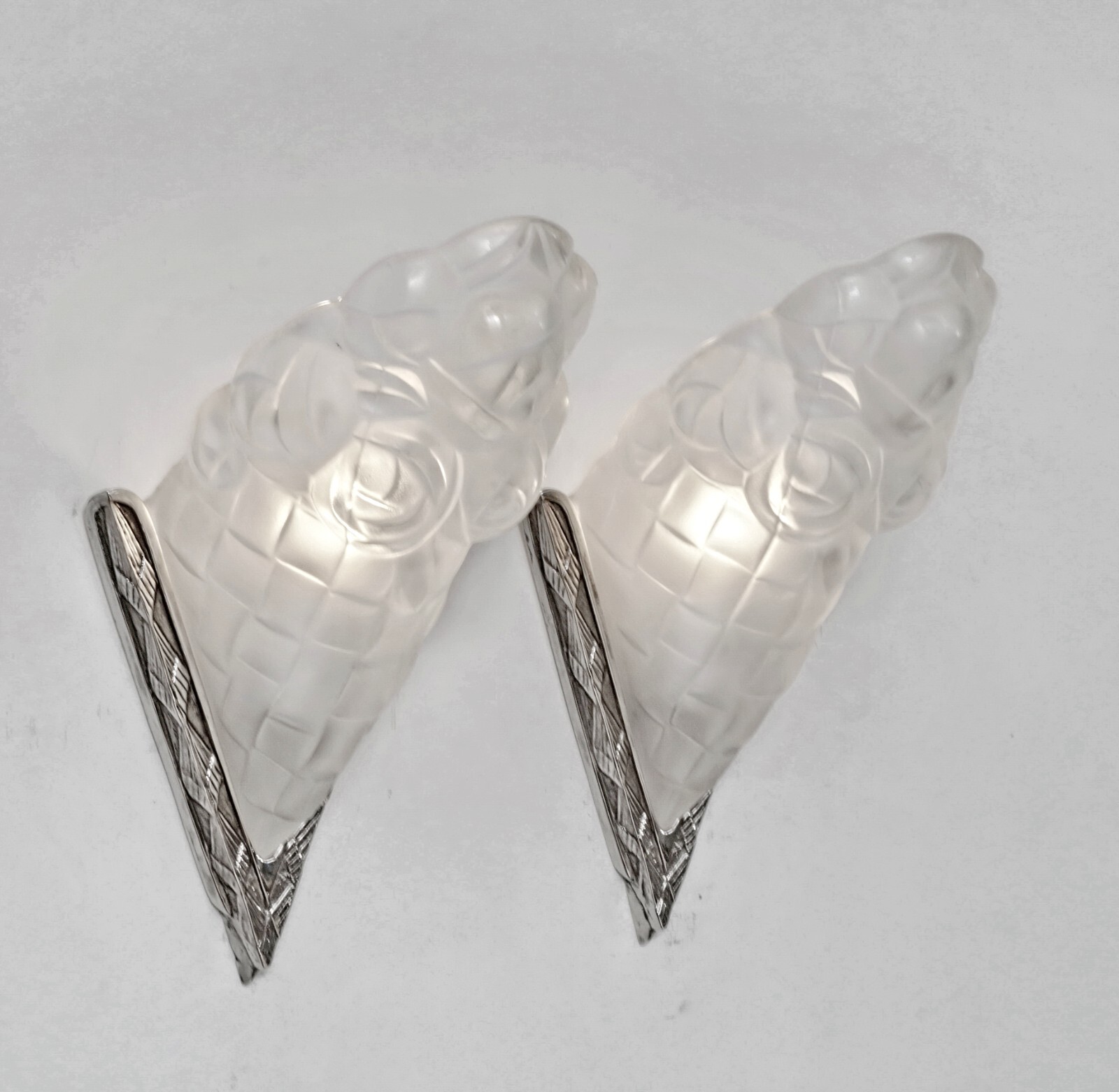 DEGUÉ : PAIR OF 1930 FRENCH ART DECO WALL SCONCES ……. lights 1925 muller era