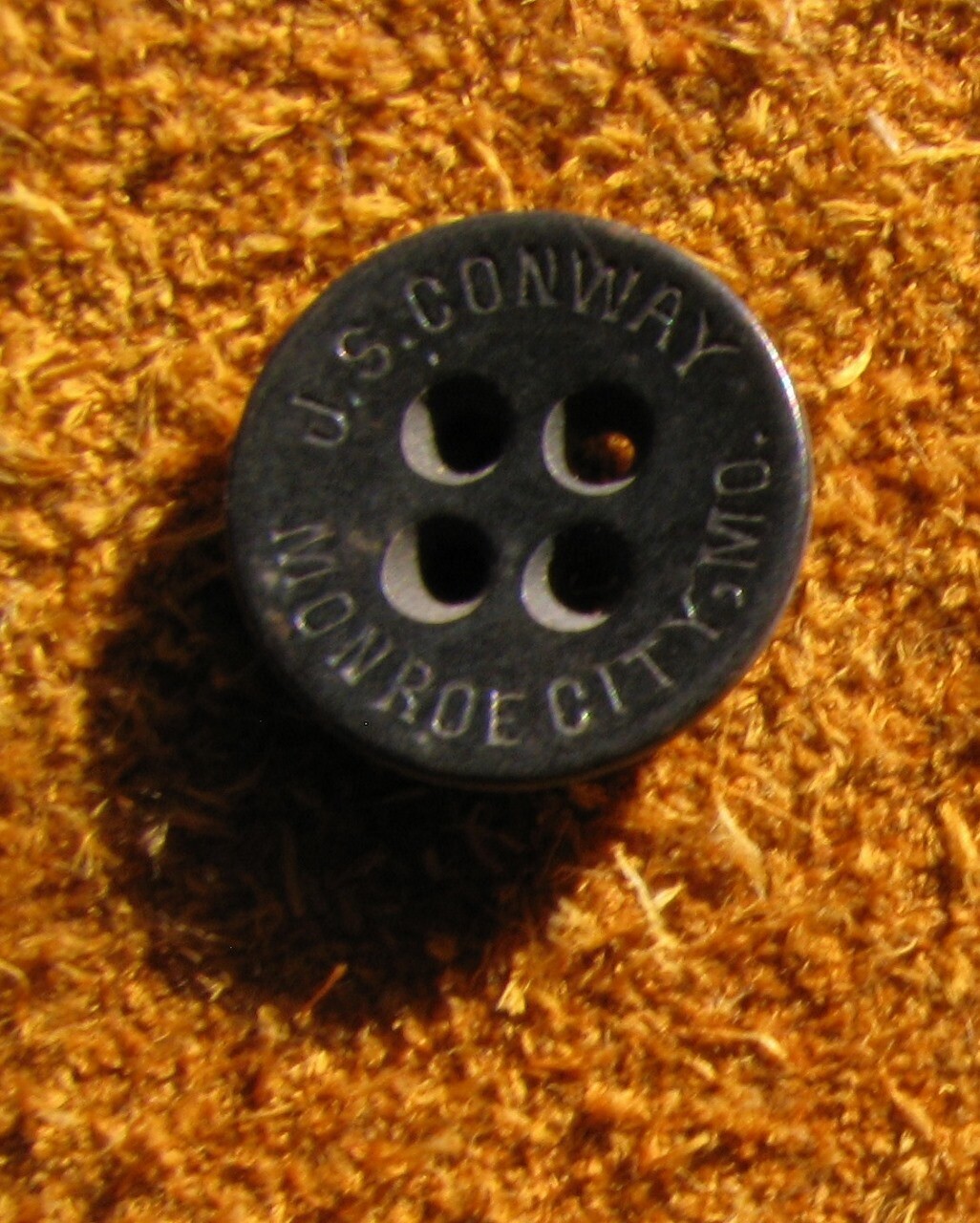 J. S. Conway Monroe City, Missouri Early 1900’s Clothing Button 11/16″ Diameter