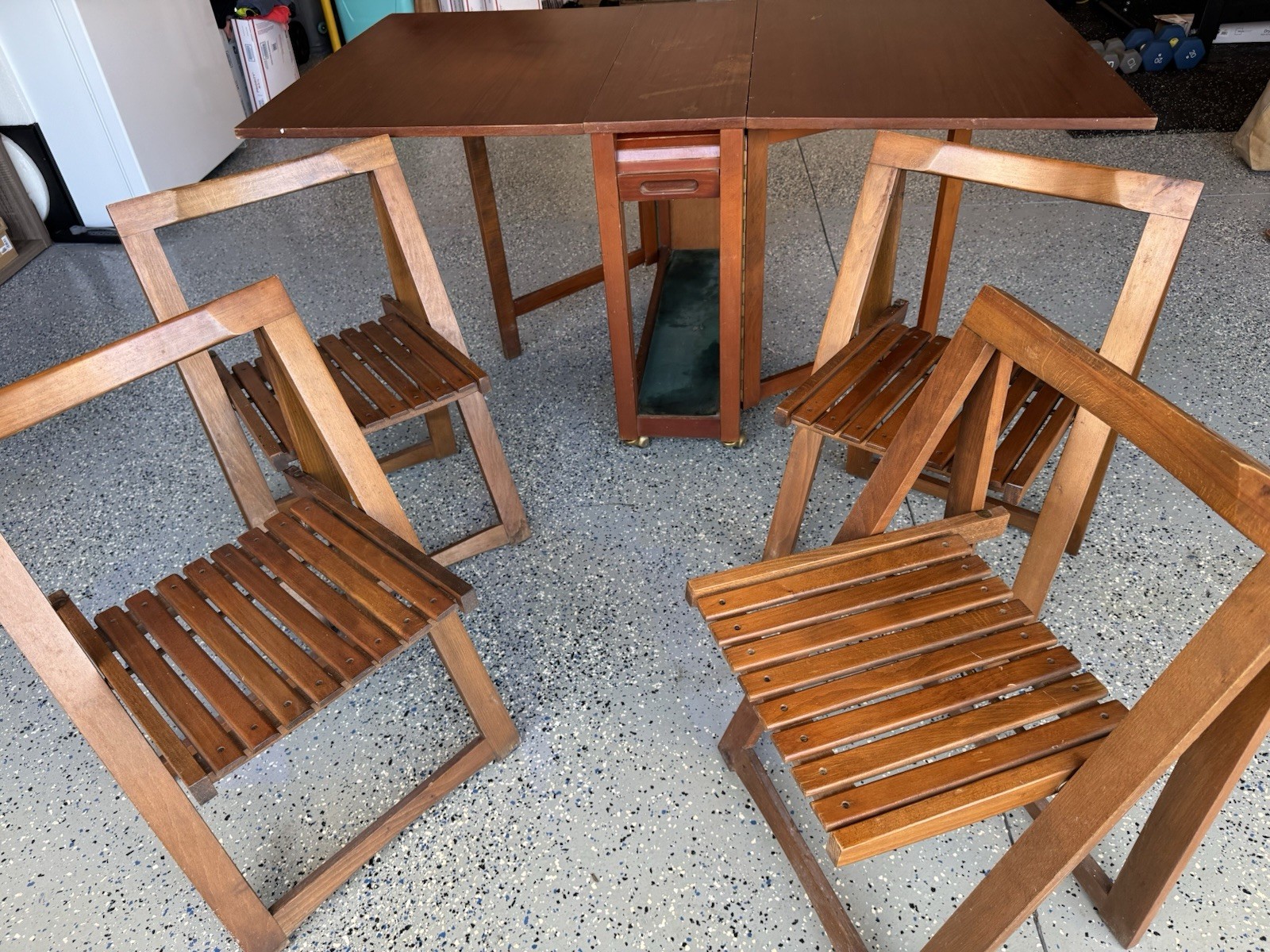 Vintage MCM Drop Leaf Table Alberto Bazzan/Aldo Jacober Trieste Folding Chairs
