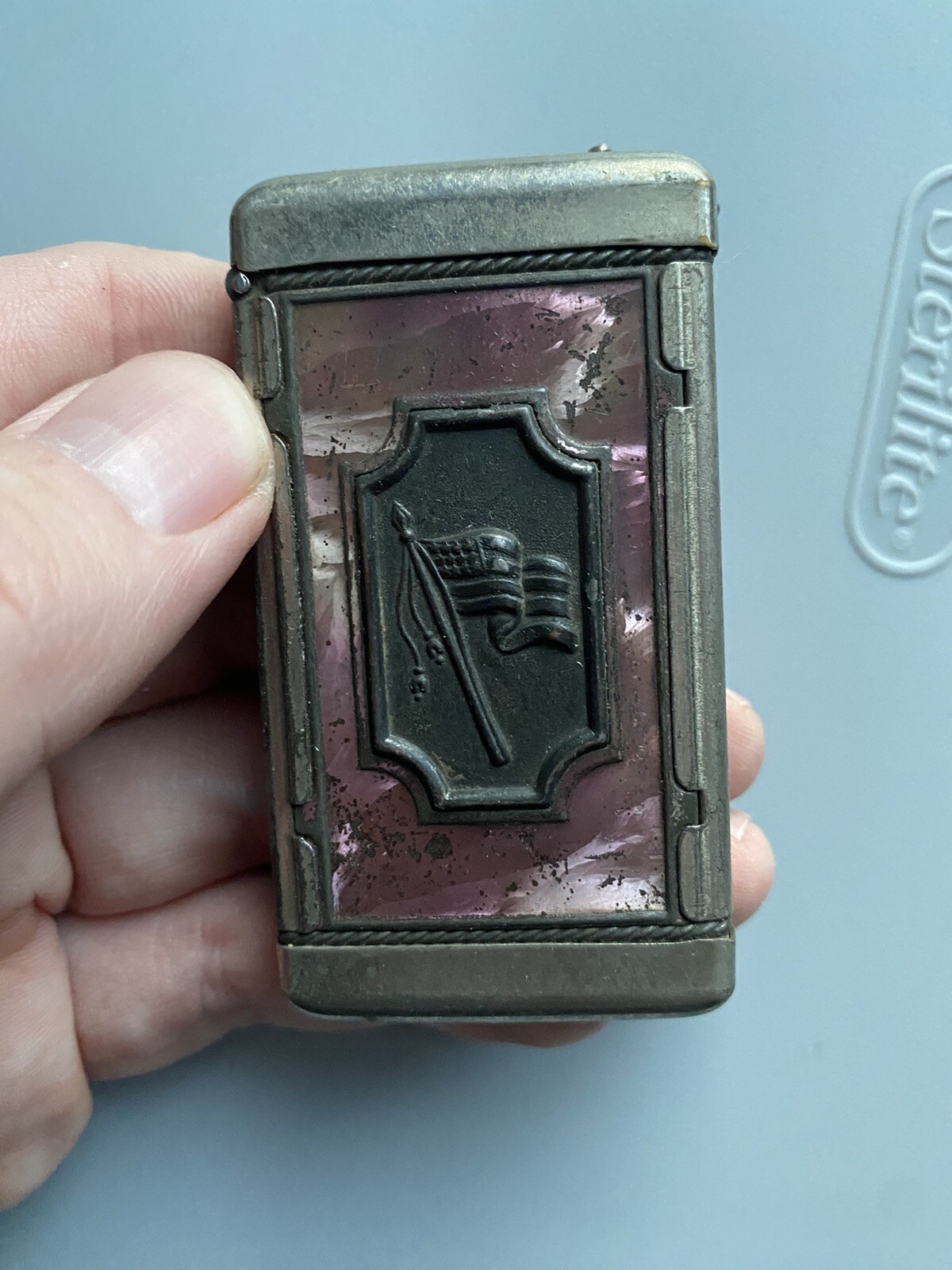 ANTIQUE SILVER METAL MATCH SAFE VESTA AMERICAN FLAG CHRISTOPHER COLUMBUS ?