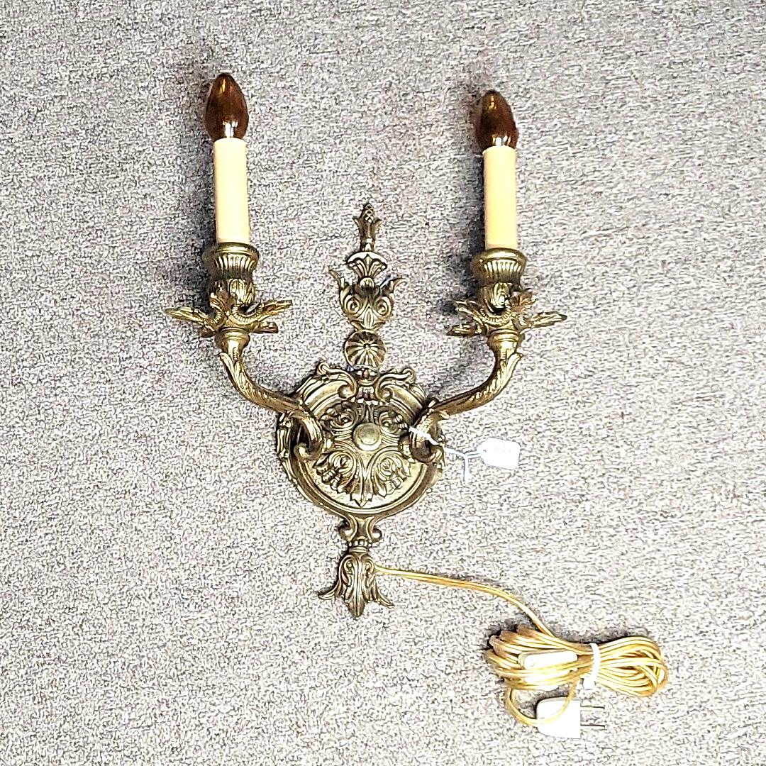 Antique Heavy Single Two Arm Brass Sconce Rewired Candle Fixture KB67