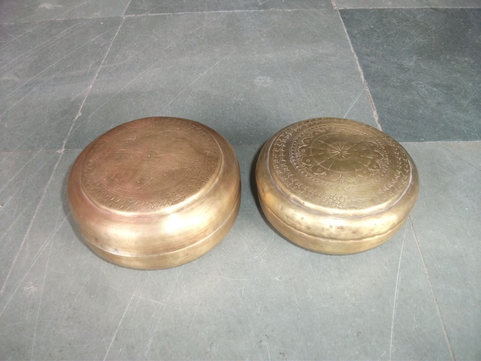 2 Pc Vintage Round Engraved Handcrafted Chapati/Bread Brass Boxes