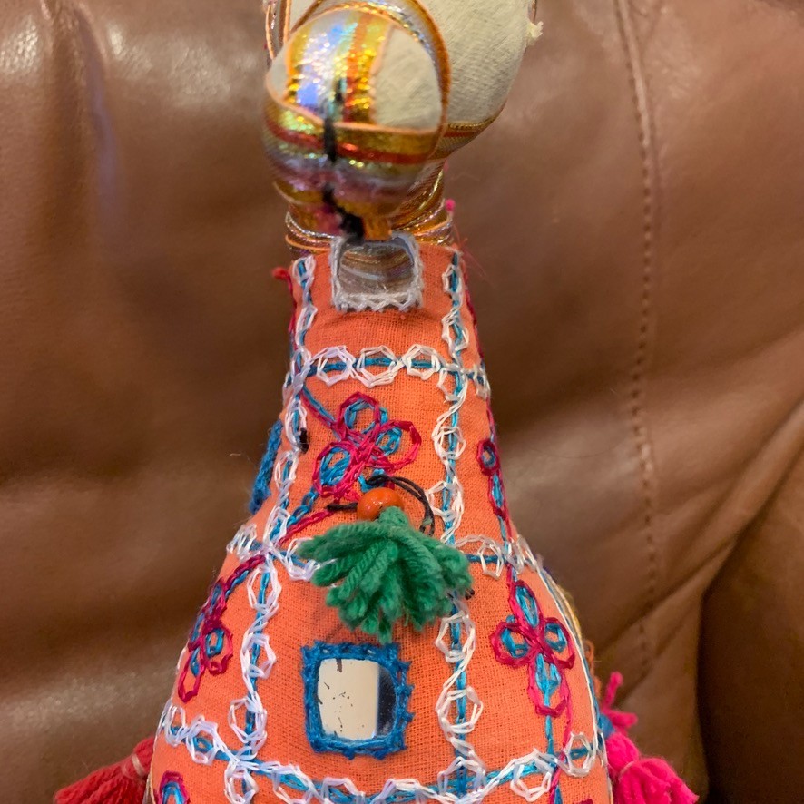 VTG Indian Rajasthani Horse Embroidered Fabric Mirrors Tassel Folk MCM 12x9x5″