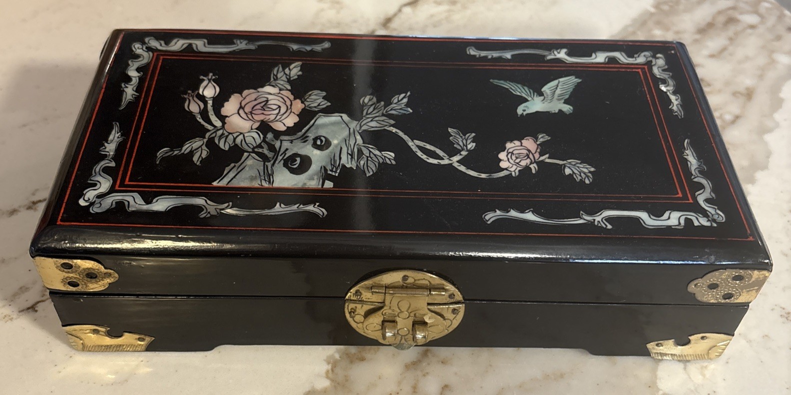 Vintage Asian Lacquer Jewelry Box Mother-of-Pearl Inlay – Red Silk Lining