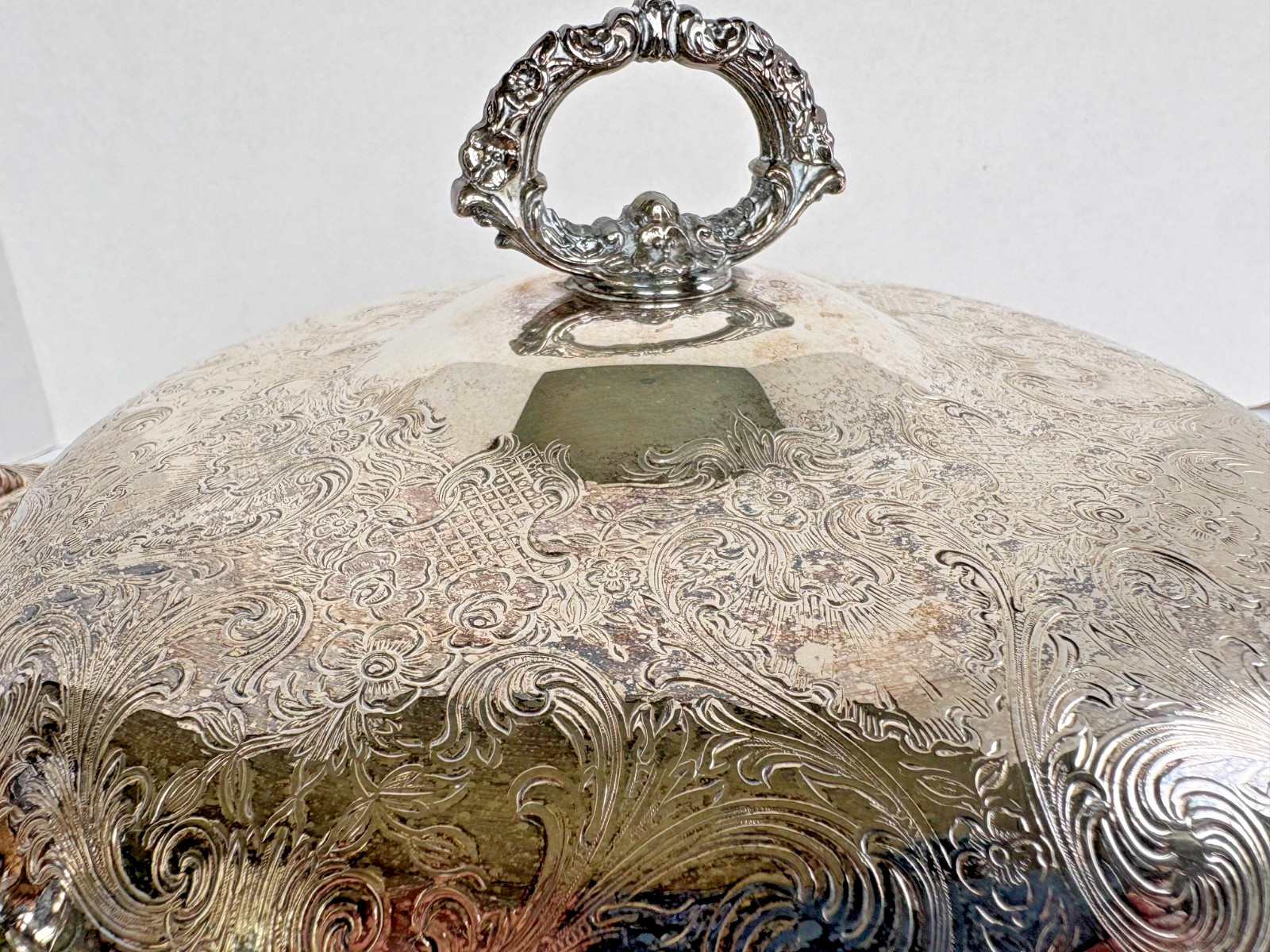 Poole Silver Co. EPCA Silver Plate Footed Covered Serving Dish Rococo Engraved