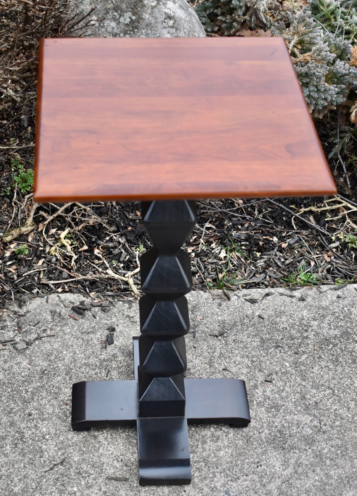 Vintage Ethan Allen Transitional Style Two Tone Side Table