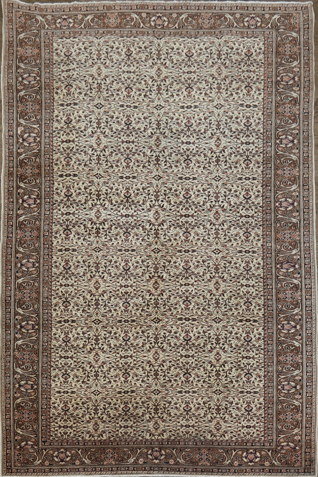 Vintage Floral Pattern Turkish Rug 7×10 Ft Hand-Knotted Anatolian Wool Carpet