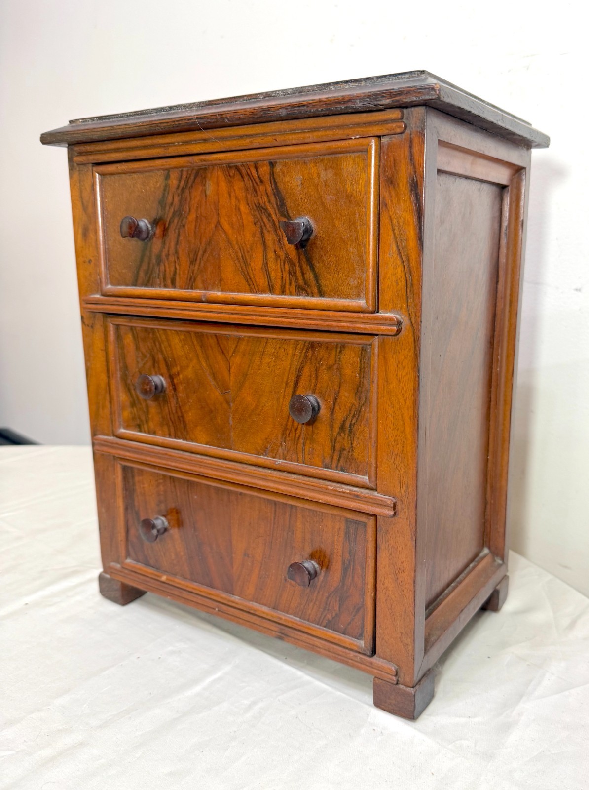 Antique early 1900s handmade wood veneer salesman sample miniature dresser chest