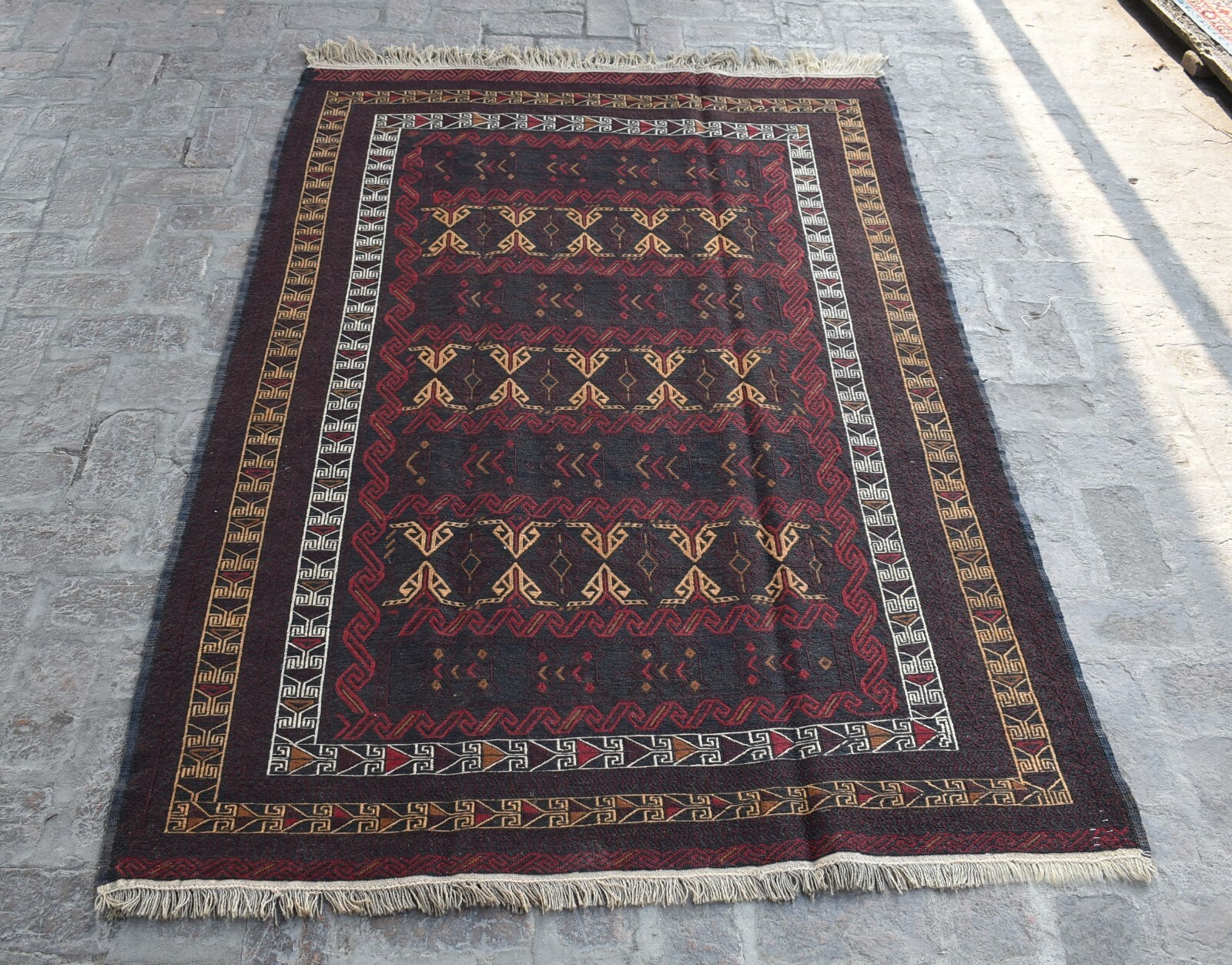 4’9 x 7’3 Handmade vintage afghan tribal soumak kilim rug, 100% wool unique rug