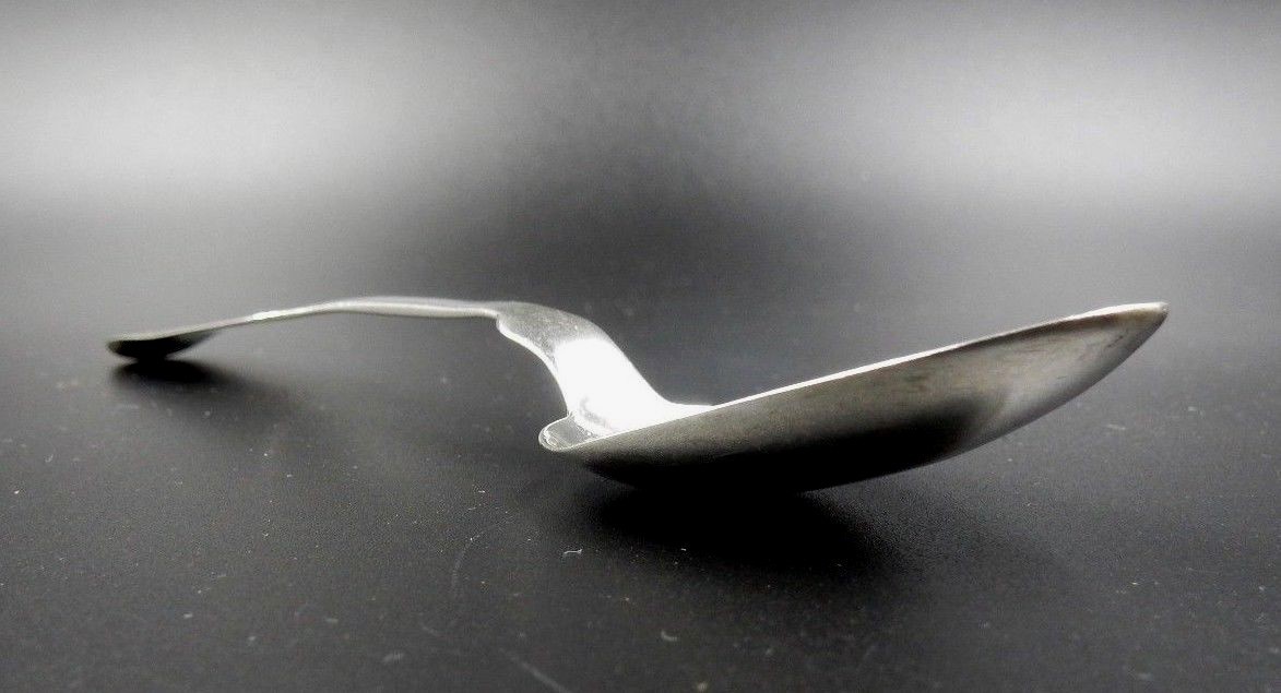 ANTIQUE E. BENJAMIN AMERICAN SILVER PLATED TEASPOON W/ ENGRAVED MONOGRAM “LM”
