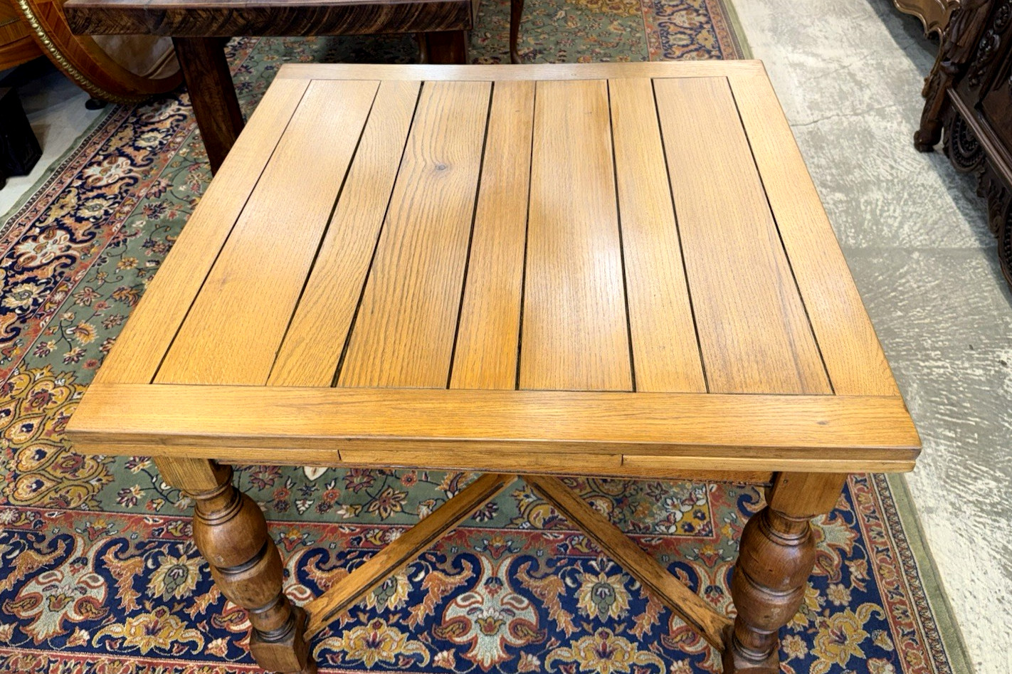 English Antique Oak Draw Leaf Table / Kitchen Table