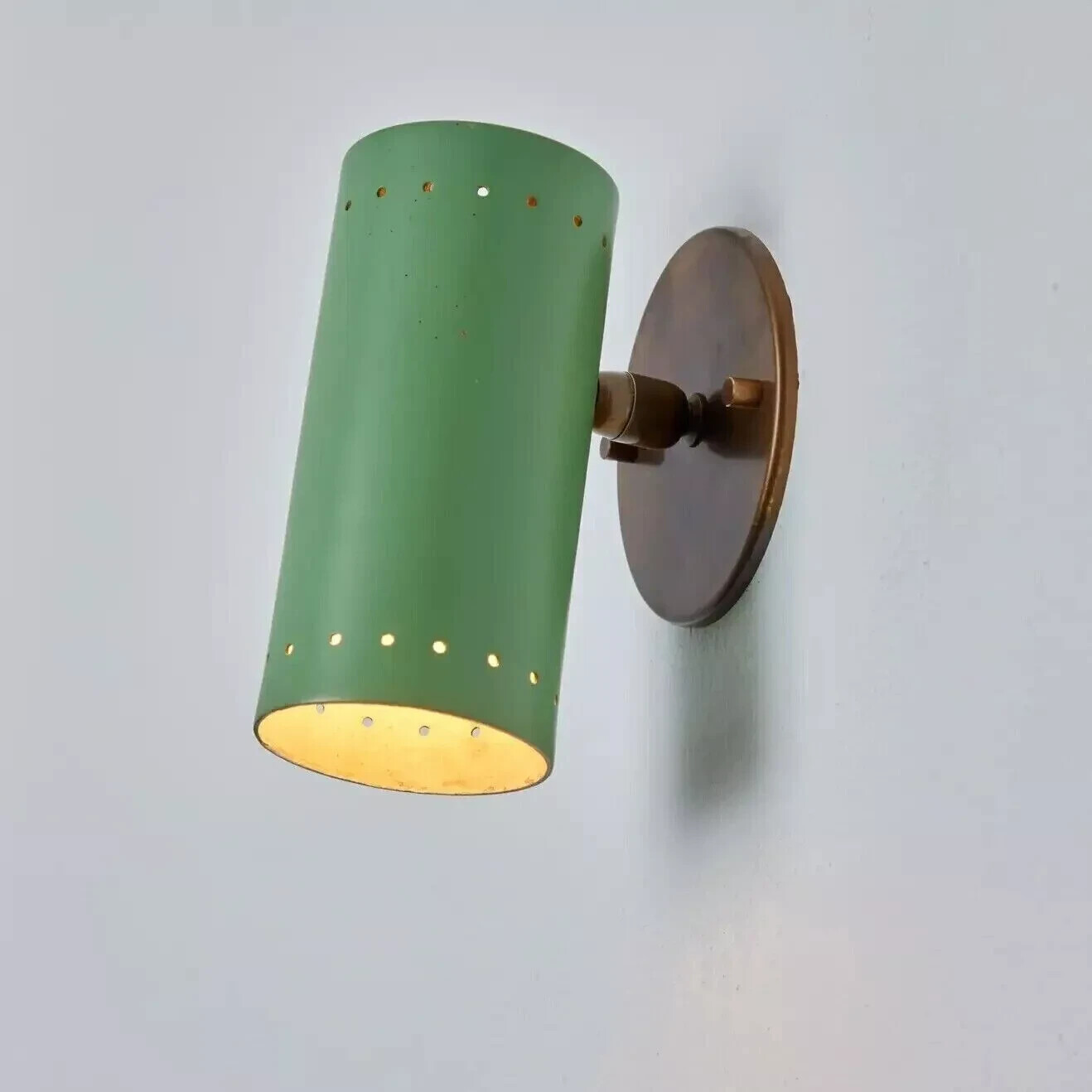 1960s Tito Agnoli Green Metal and Brass Articulating Sconce