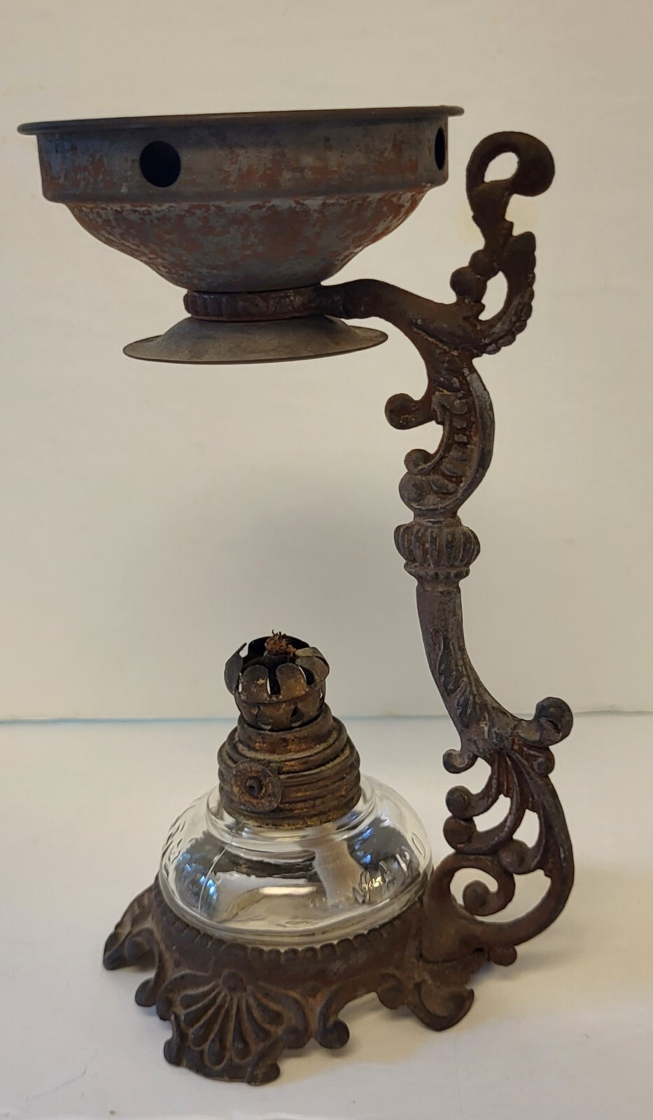 Antique Vapo Cresolene Kerosene Oil Lamp Vaporizer Cast Iron Frame, No Chimney