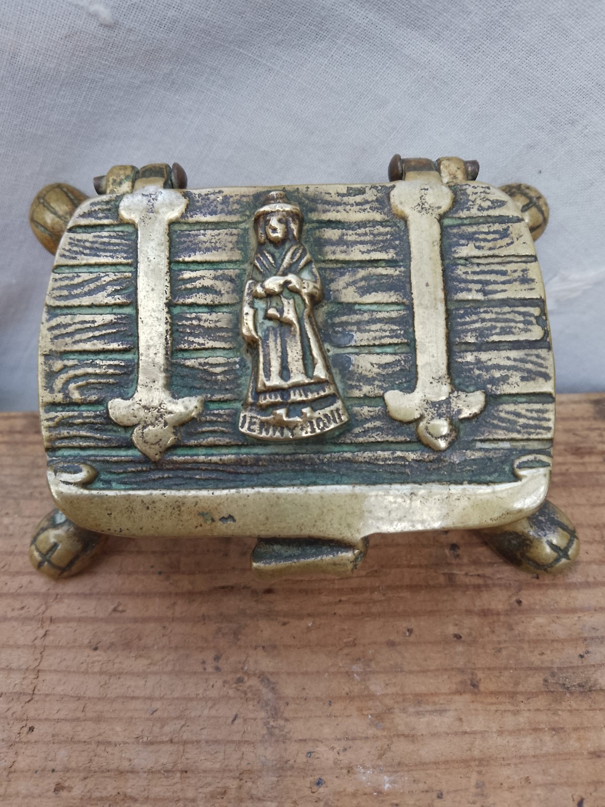 1930’s Peerage Brass Match Holder Hinged Lid Chest Welsh Jenny Jones
