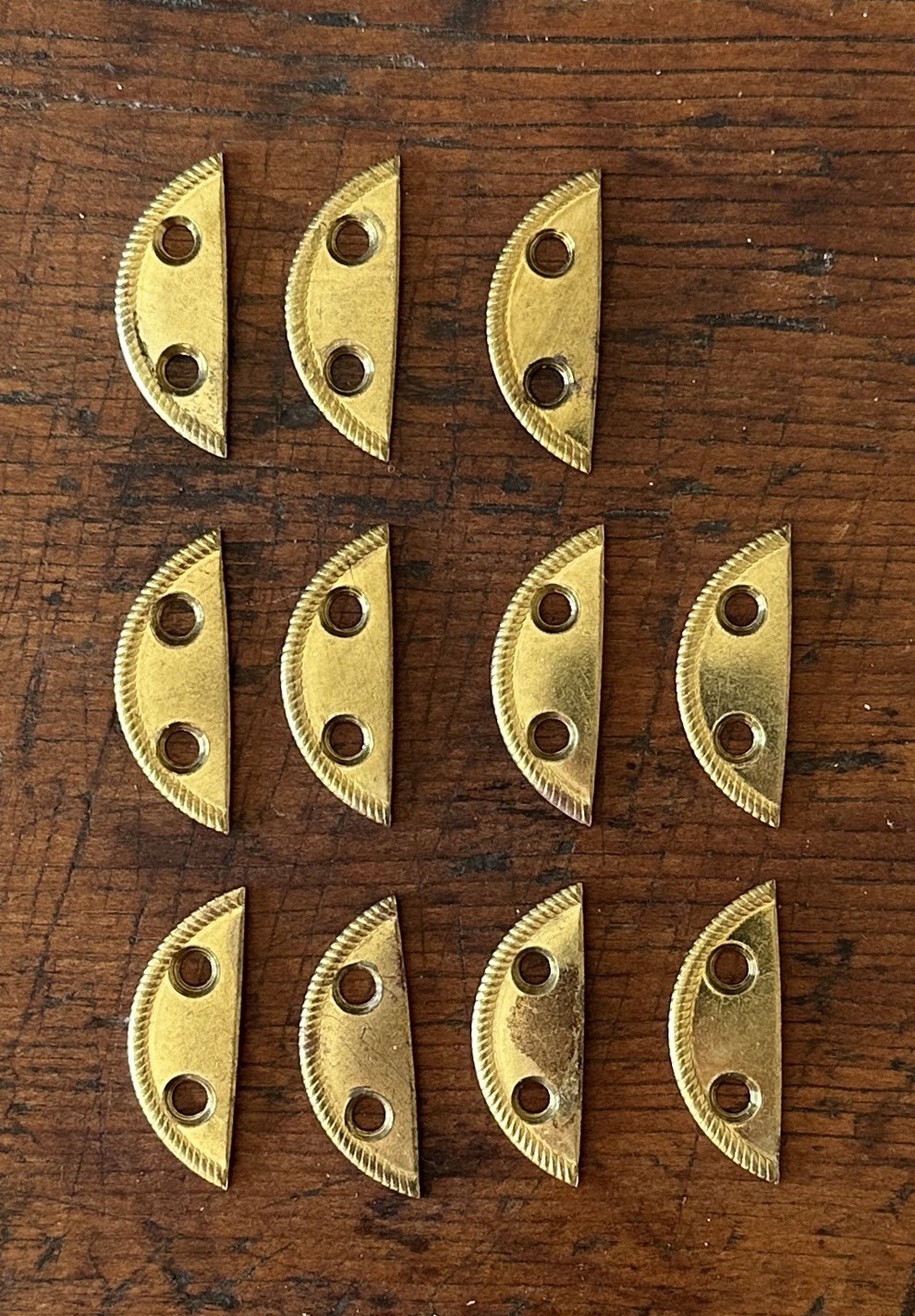 #1915-ONE (1) EACH Repro Brass Bowtie Turn Cabinet Door Latch Closure Receiver