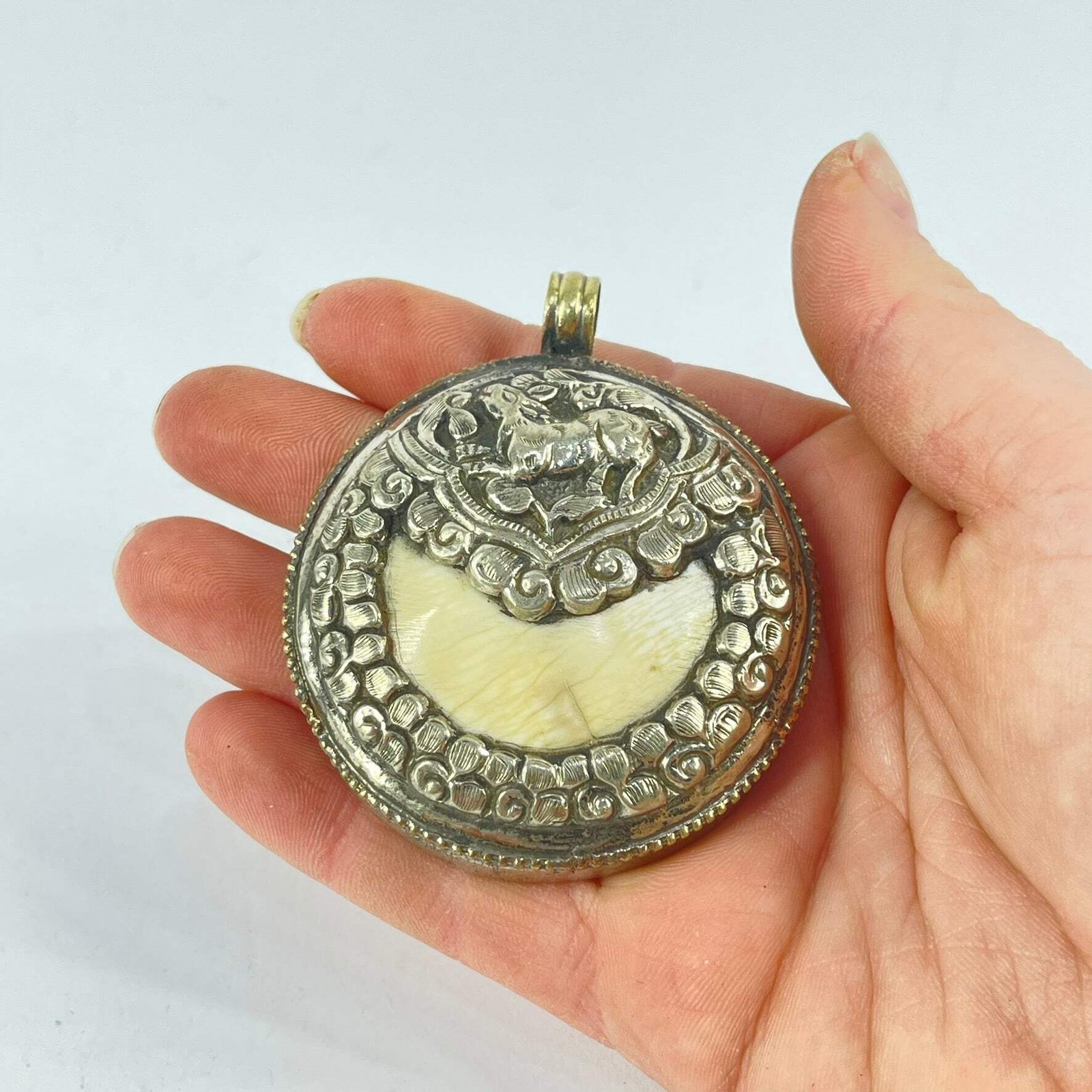 Tibetan Chank Shell Repoussé Pendant