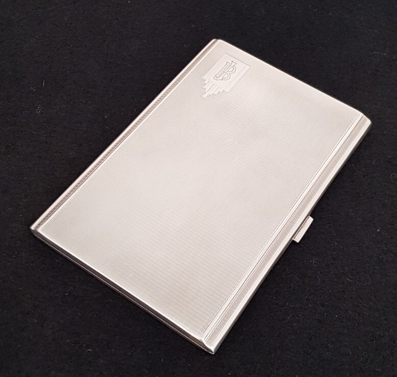Antique sterling silver cigarette case Birmingham 1932. By William Neale Ltd
