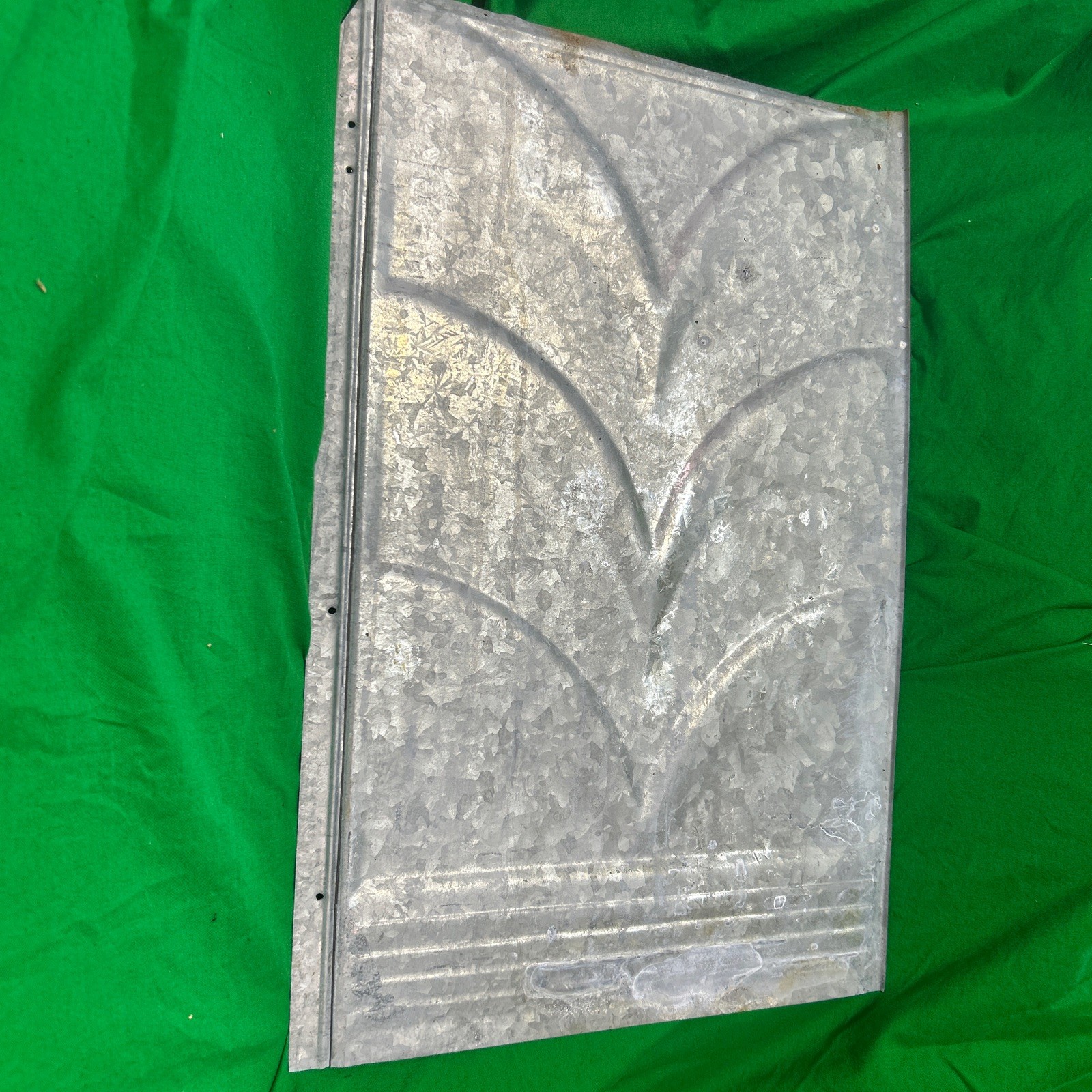 Antique Architectural Salvage Tin Ceiling Wall Siding Panel 20”x13”