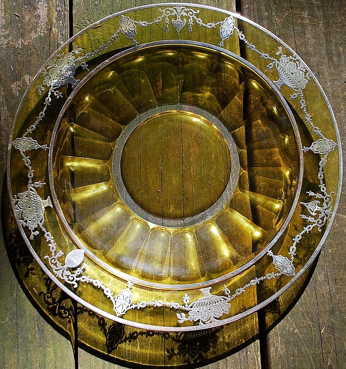 Antique YELLOW DEPRESSION GLASS 10.5″ Plate MARKED STERLING SILVER Overlay 1920s