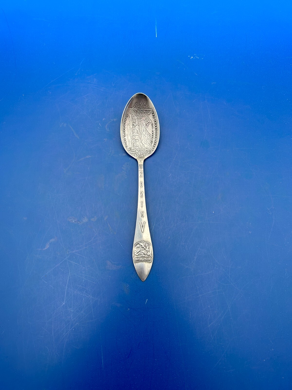 Vintage sterling silver souvenir spoon san francisco peaks depicted on bowl