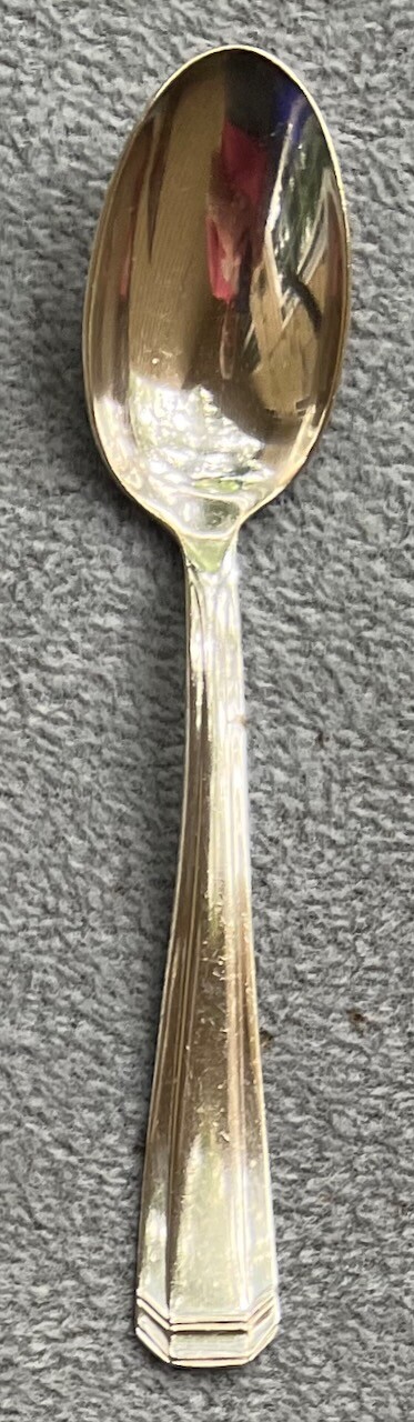 1 Plata Lappas of Argentina “Longchamps” pattern (#660) Teaspoon