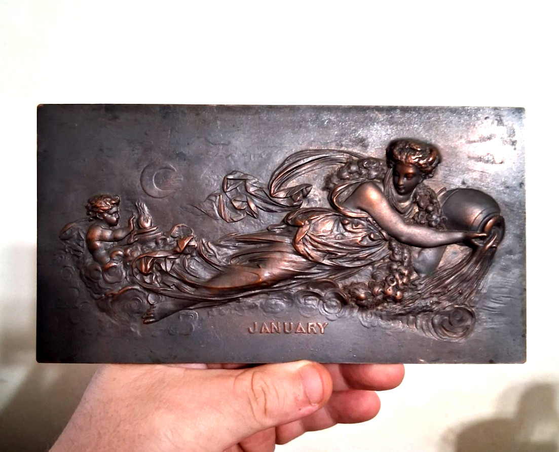 Rare Circa 1880s Bronze Neoclassical Wall Plaque Depicting Roman Goddess Jana