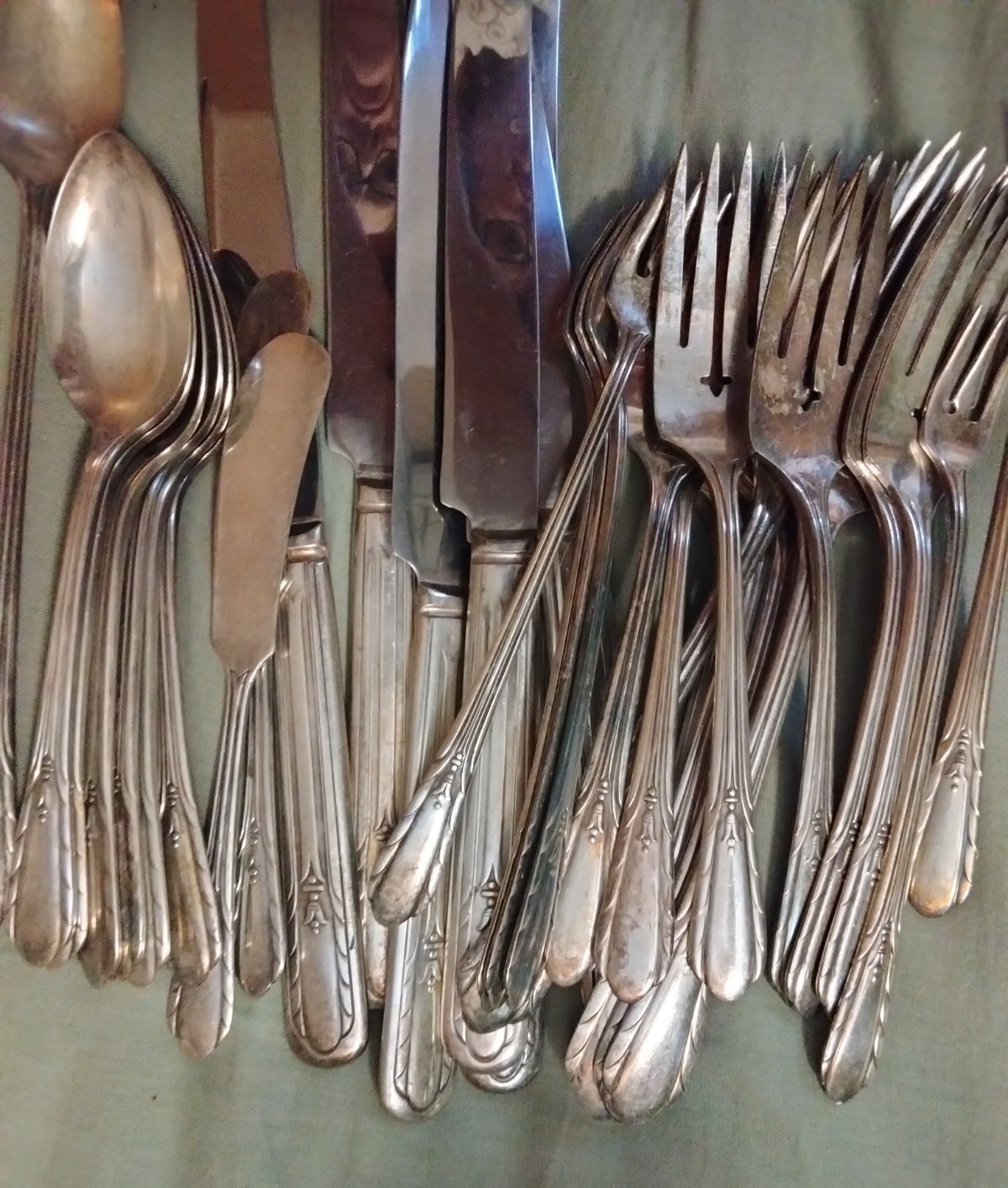36 piece lot/set silverplated flatware LYNNWOOD aka MEMORY 1934 Genesee ART DECO