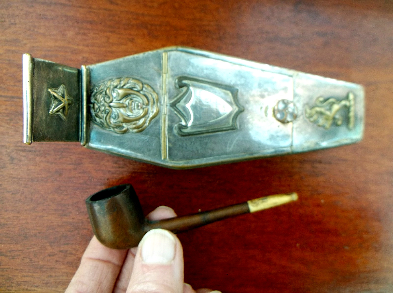 RARE ANTIQUE TRICK COFFIN SNUFF/TOBACCO/PIPECASE BOX, BRISTOL 1865 SILVER PLATED