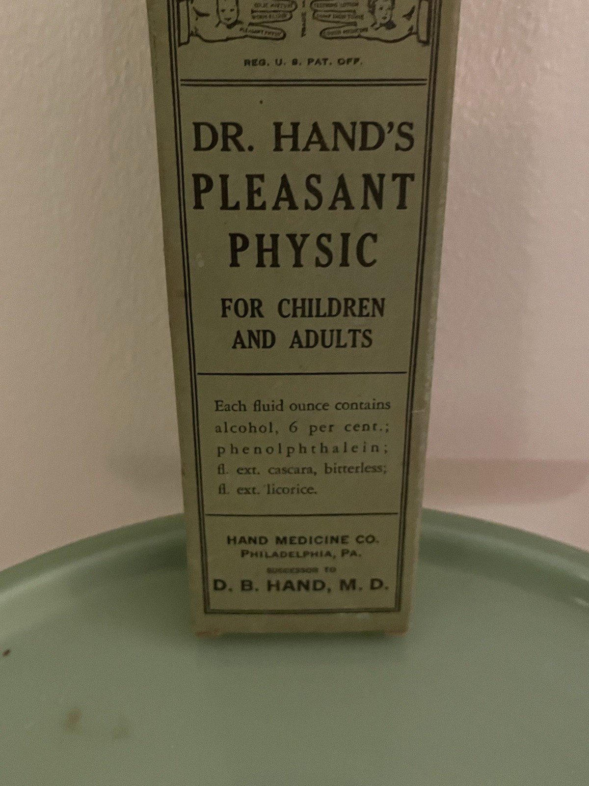 Dr Hand’s Antique Pleasant Physic Box And Bottle