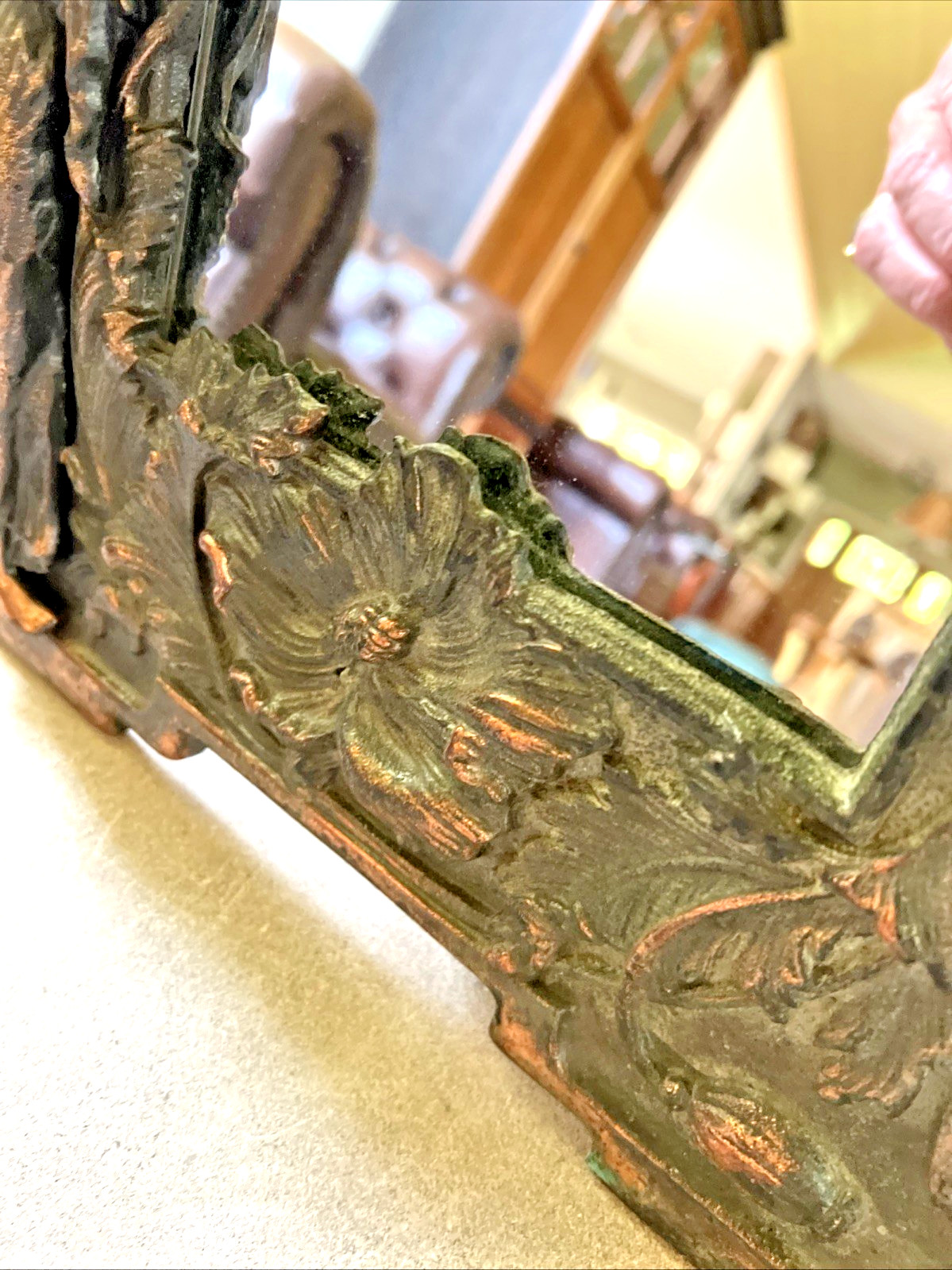 VINTAGE ART NOUVEAU VANITY TABLE MIRROR / CAST IRON w/ COPPER FINISH 17″H x 13″W
