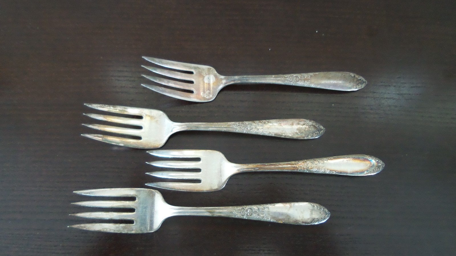 National Silver Co. King Edward Silverplate 1936/1951 Salad Forks x 4