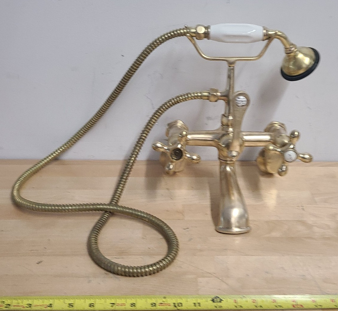 Vintage Brass 1900’s English tap Faucet for bathroom Tub ???