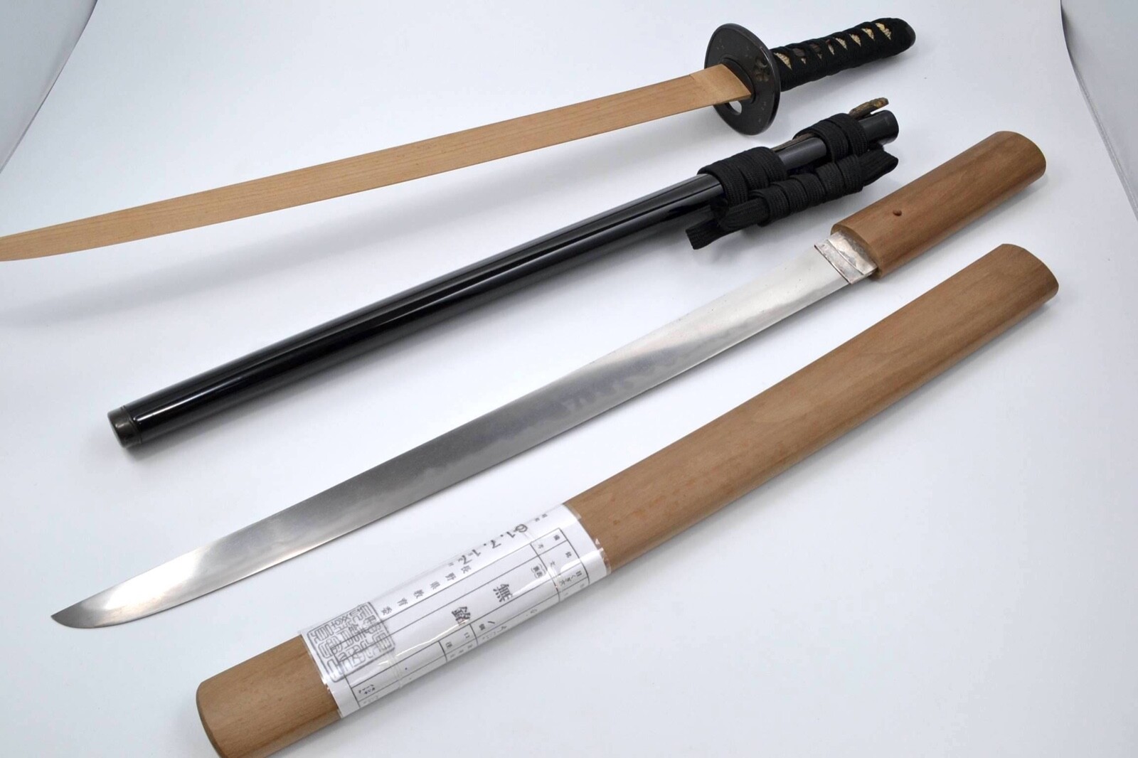 Wakizashi Japanese antique Mumei Edo era Shirasaya Koshirae sword bag x2