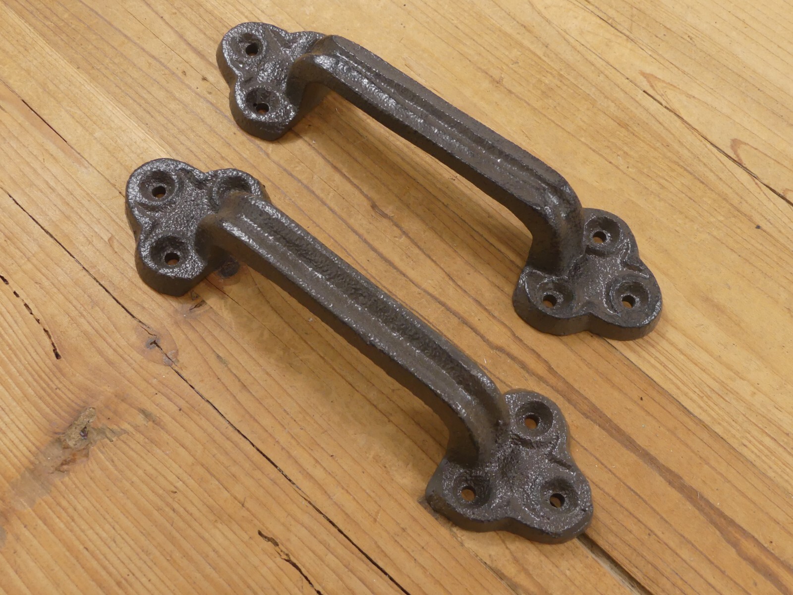 8 LARGE Handles Door Hardware Pull Gate Shed Drawer Barn Shed Rustic Cast Iron
