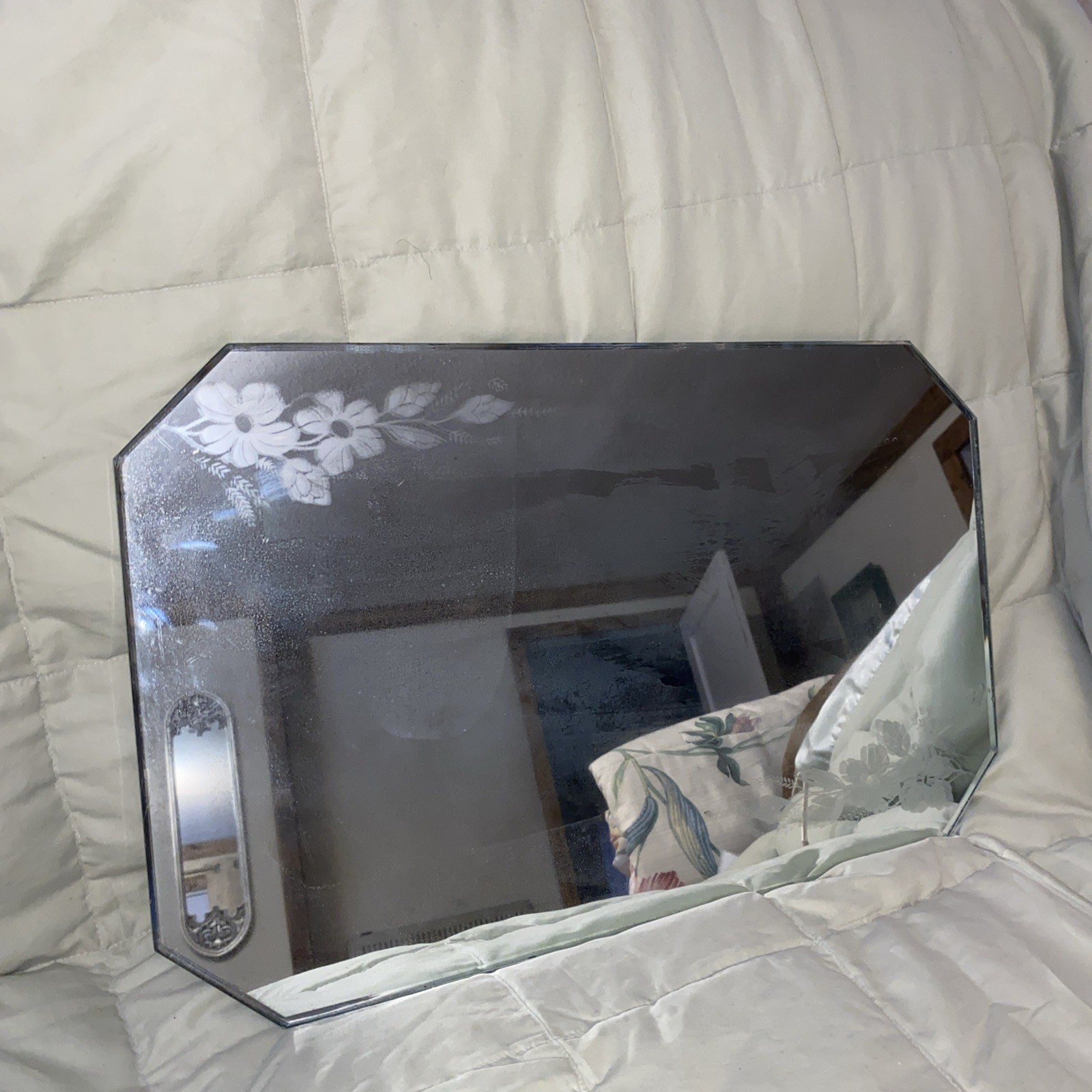 Early – Mid 20th Century / Art Deco Bevelled Mirror Octagonal Etched Flowers