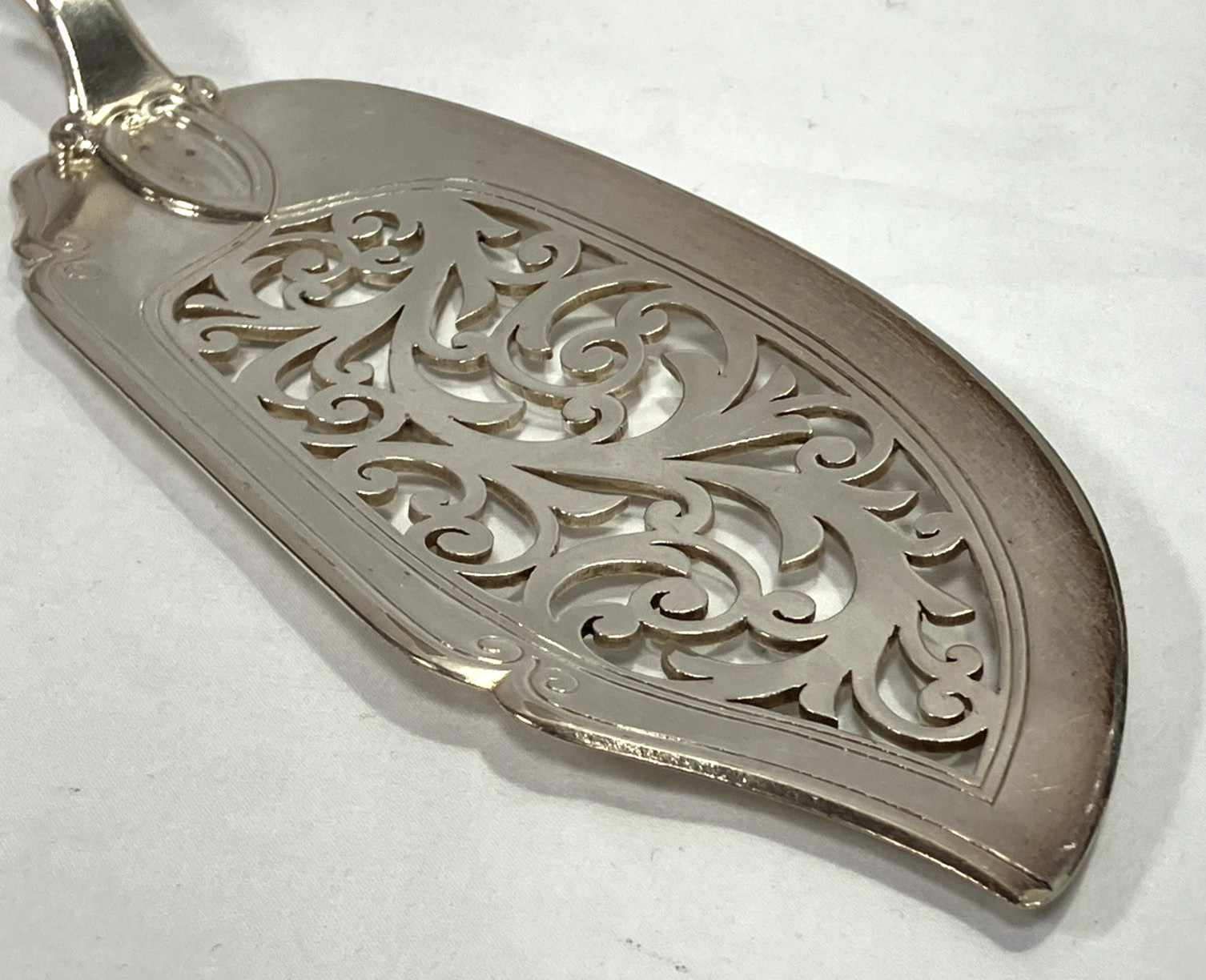 Antique 1851 Ellington Mason & Co Silver Plate Pierced Fish Server 12.5”