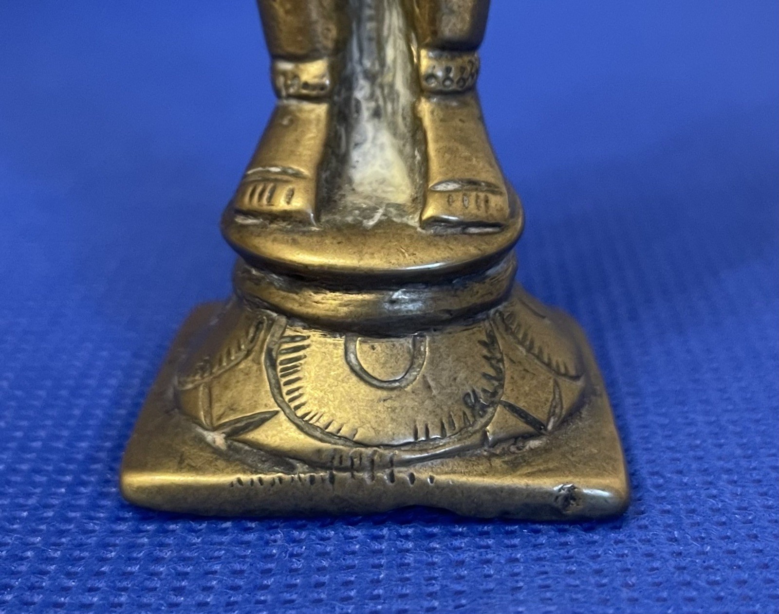 Indian solid brass female statue figurine 10cm – excellent detail – Free Post